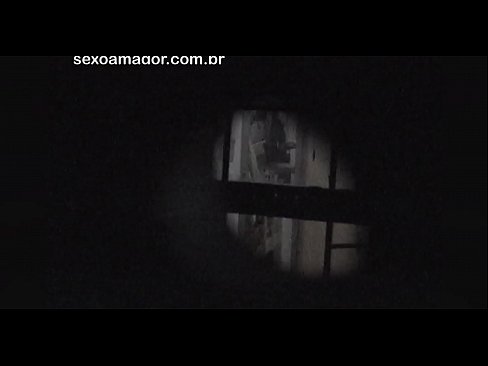 ❤️ Блонди е тајно снимена од воајер од соседството скриен зад шупливи тули ️❌ Анално порно кај нас ☑